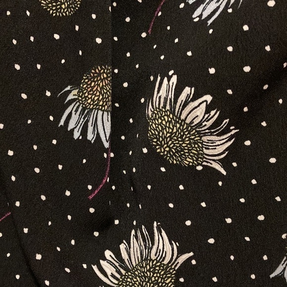 Topshop Daisy and Polka Dot Print Camisole Tank - Picture 2 of 3